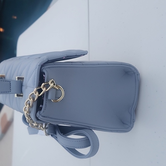 BETSEY JOHNSON LUV BETSEY PURPLE CROSSBODY - Picture 3 of 8